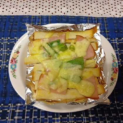 チーズトーストアレンジ ねぎ&ハム マヨかけて