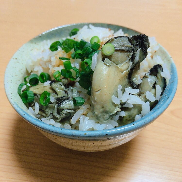 Staubでシンプルな牡蠣ご飯 レシピ 作り方 By ゆきだるま19 楽天レシピ