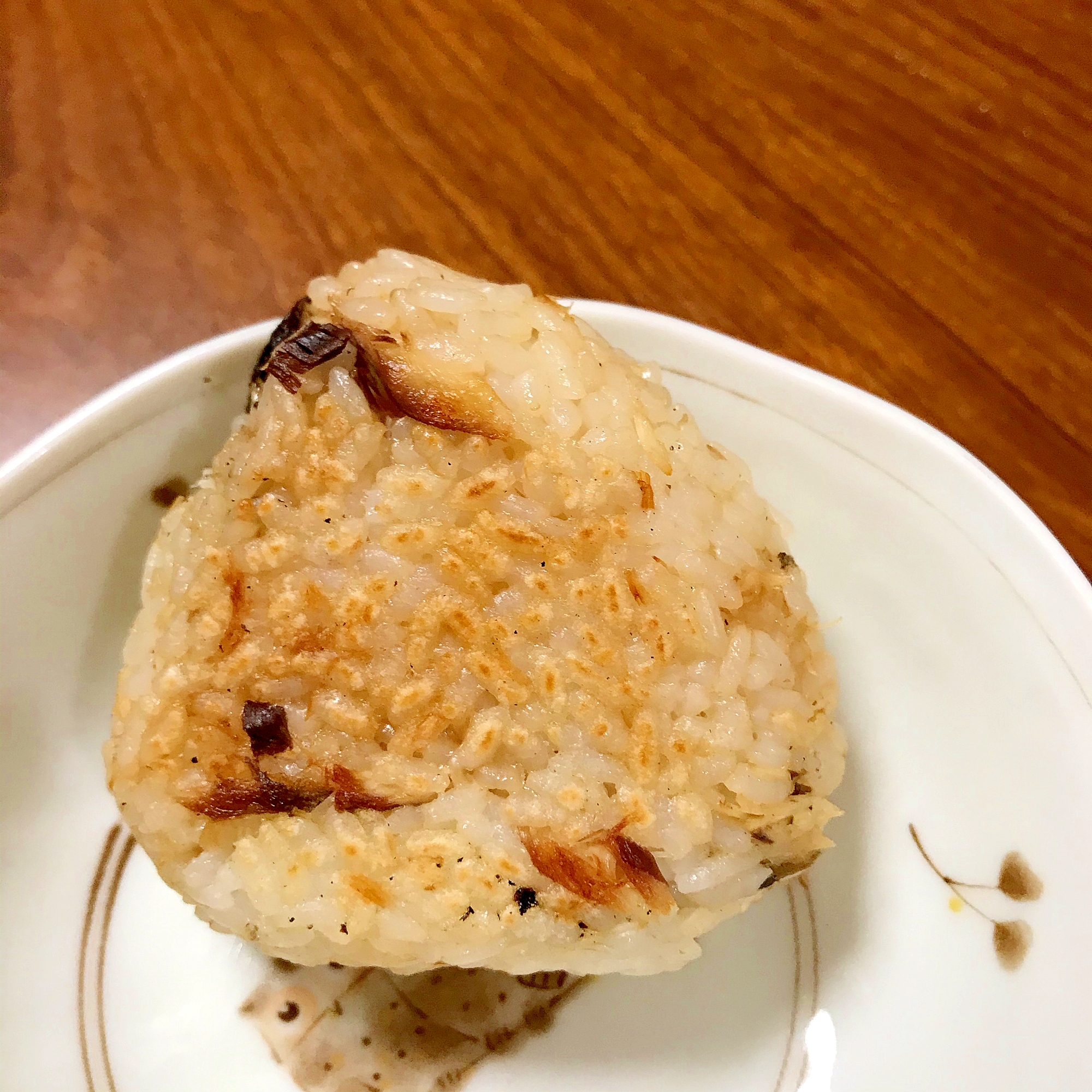 鯖の干物で焼きおにぎり