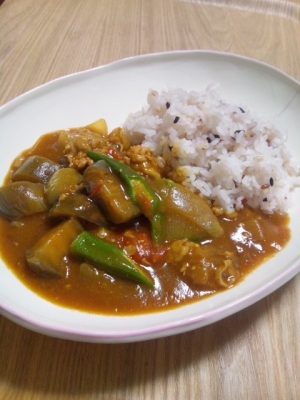 煮込まず簡単☆夏野菜カレー