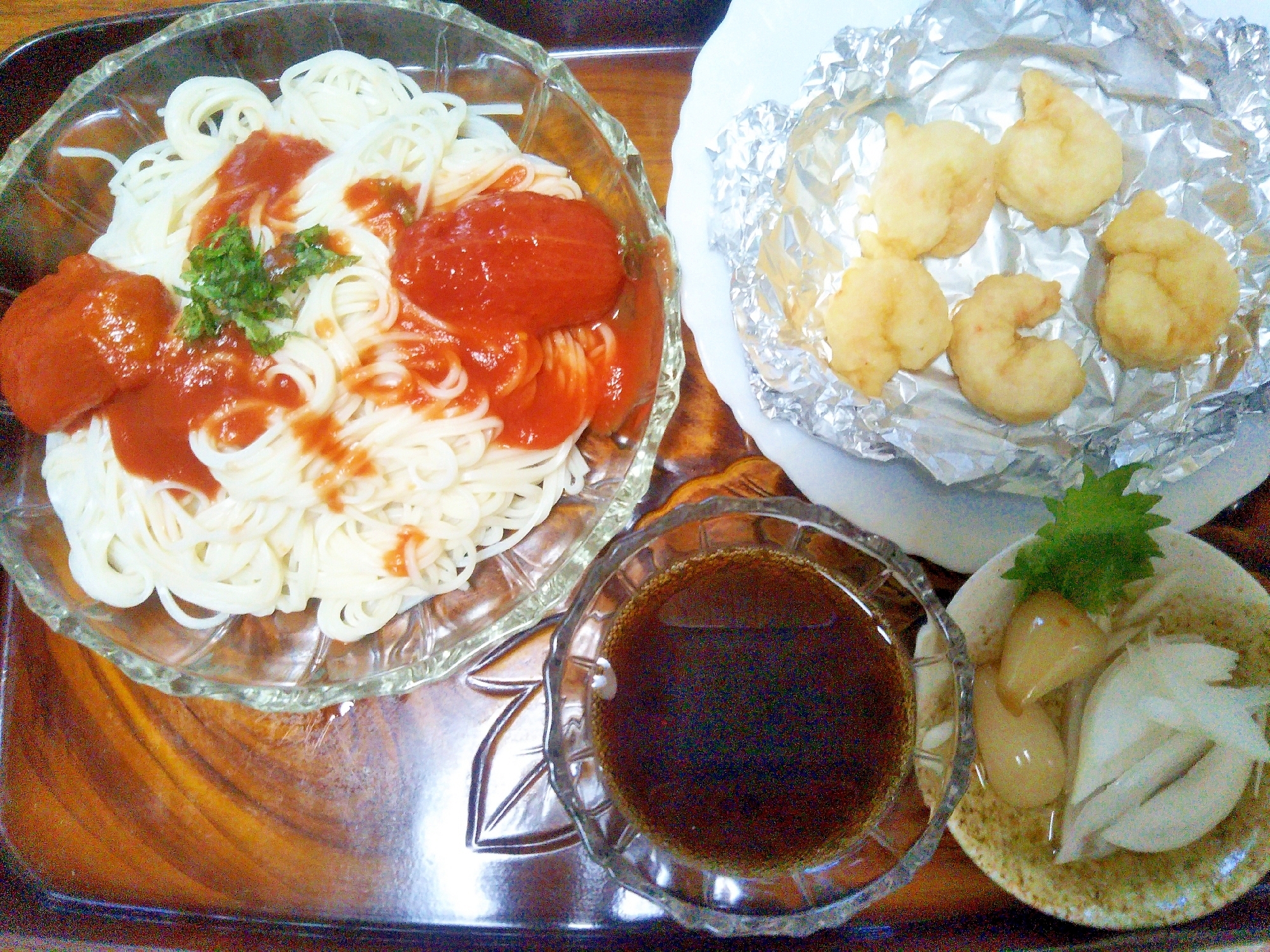 缶詰で☆彡炭酸シュワシュワ☆トマト素麺