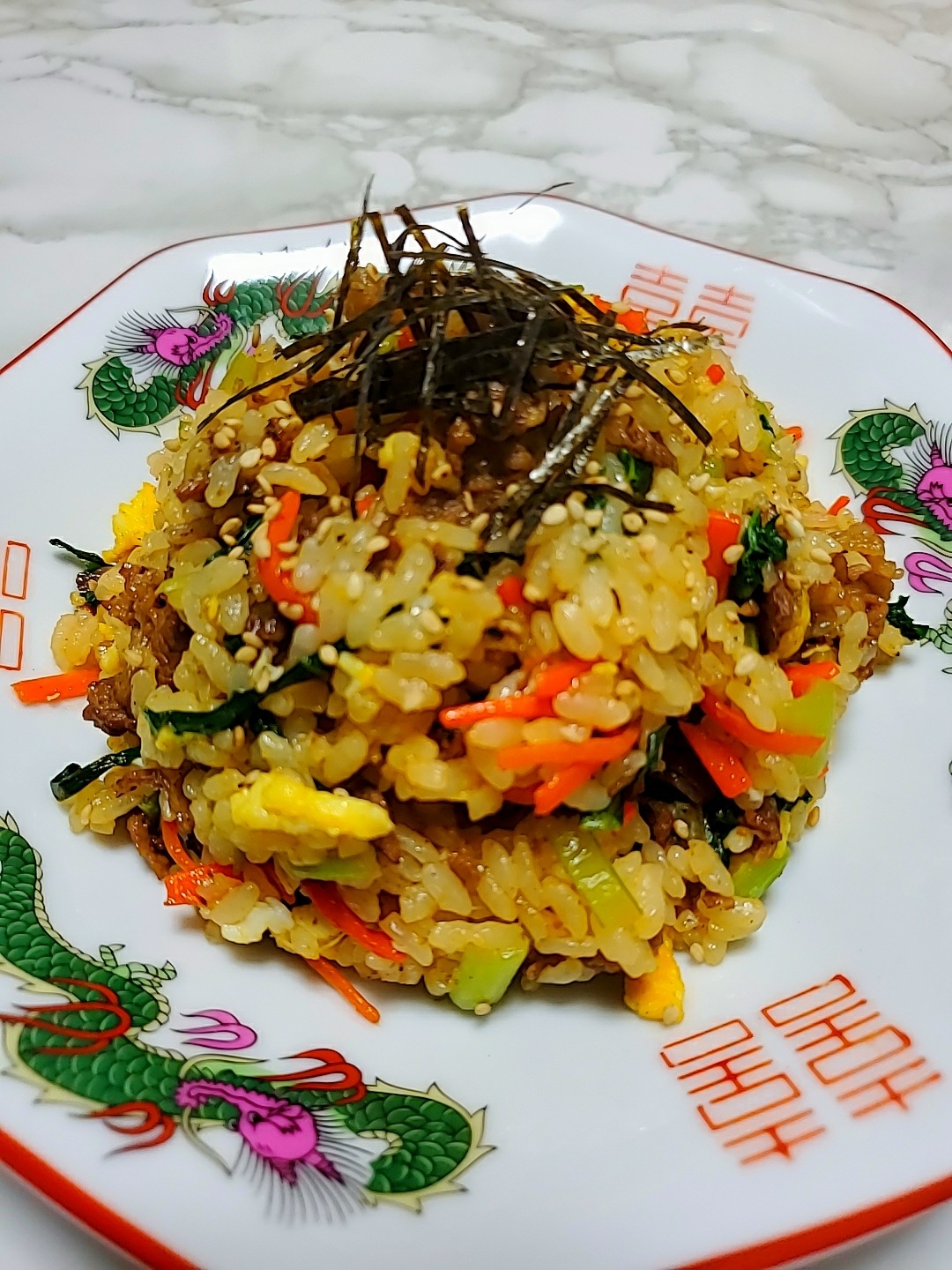 牛肉と小松菜のピビンバ炒飯