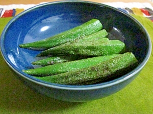 オクラのオリーブオイル焼き