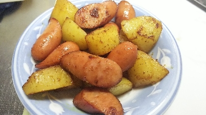 お弁当に ウインナーとじゃがいものカレー風味 レシピ 作り方 By クラソウヨ 楽天レシピ