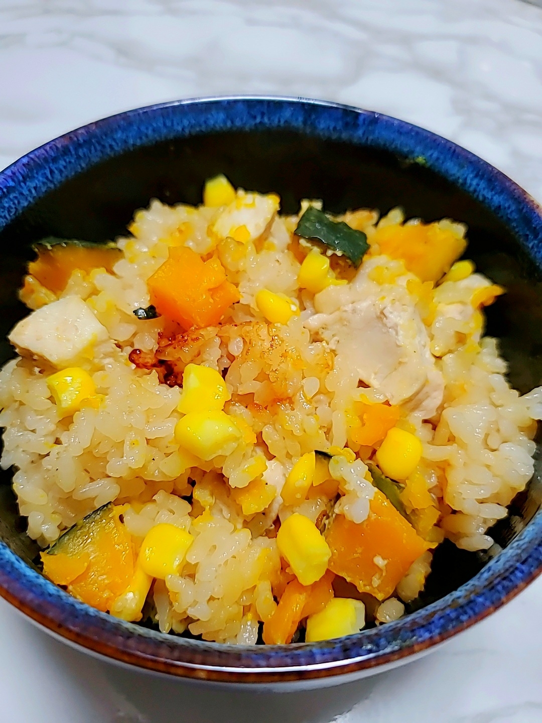 鮭とコーンの塩昆布バター炊き込みご飯 レシピ 作り方 By じゅん たま 楽天レシピ