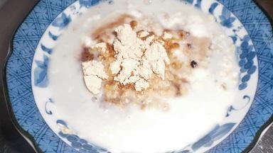 オートミール豆乳ヨーグルト黄な粉