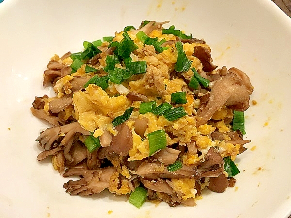 舞茸と卵のポン酢炒め レシピ 作り方 By 週末は男子厨房 楽天レシピ 舞茸と卵のポン酢炒め レシピ 作り方 By 週末は男子厨房 楽天レシピ