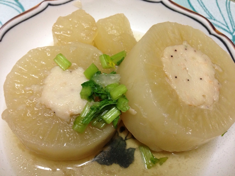 圧力鍋で柔らか大根とエビすり身のほっこり料理 レシピ 作り方 By にいさん6011 楽天レシピ