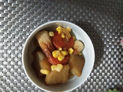 大根・人参・蒲鉾・コーン入り☆ホッとする味の煮物