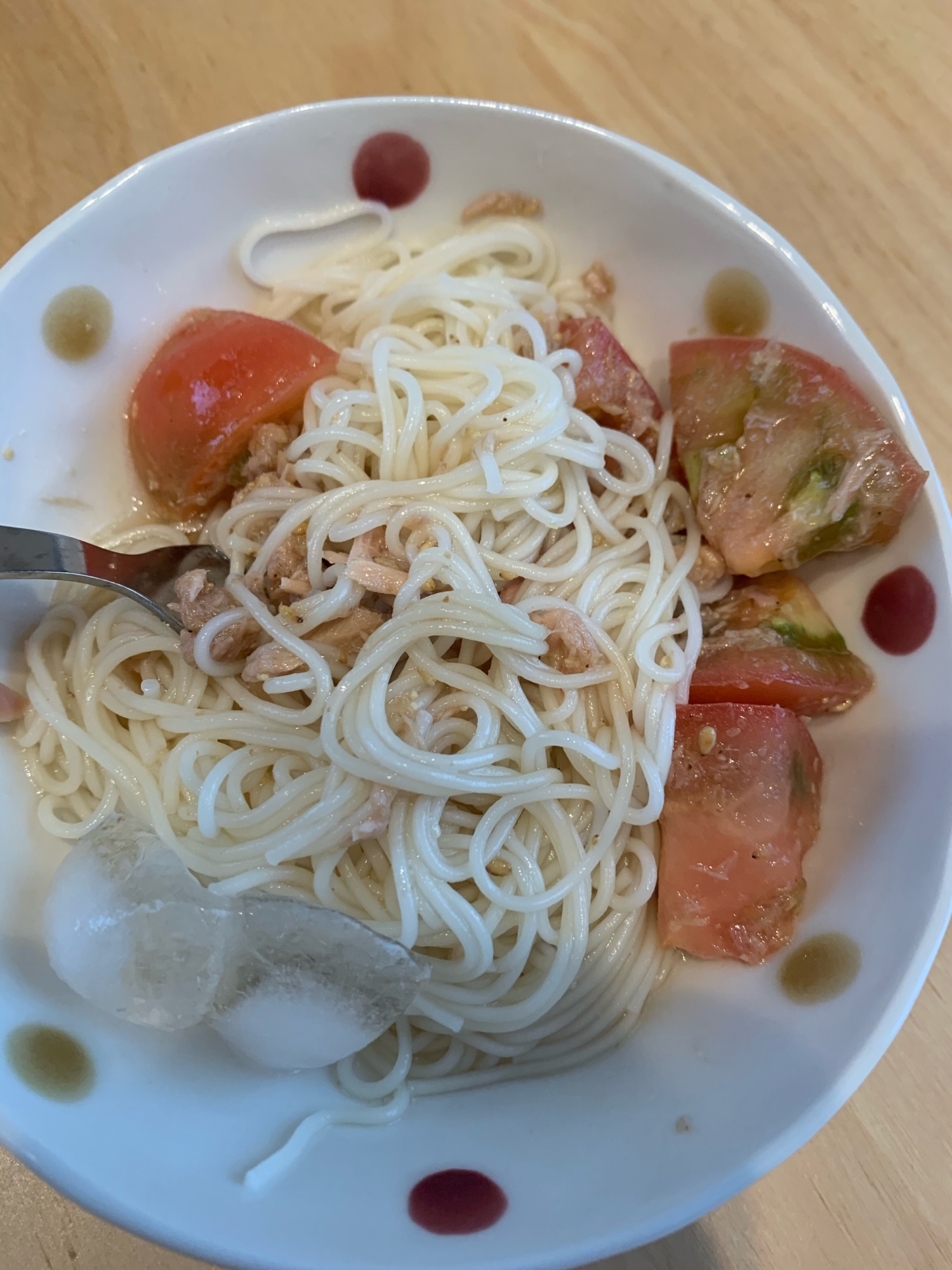 ごま油香るツナトマト素麺