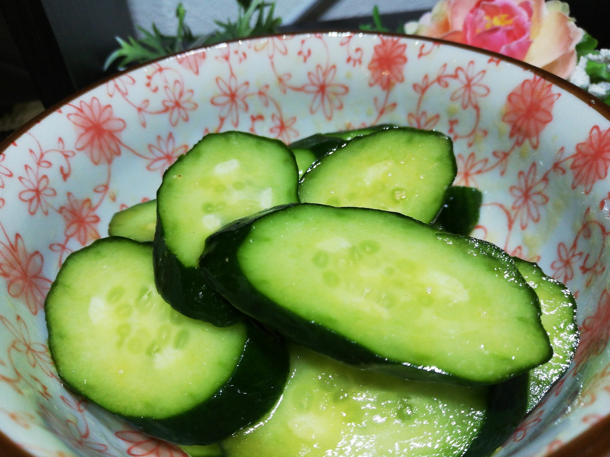 おつまみに最適！きゅうりの餃子のたれ和え