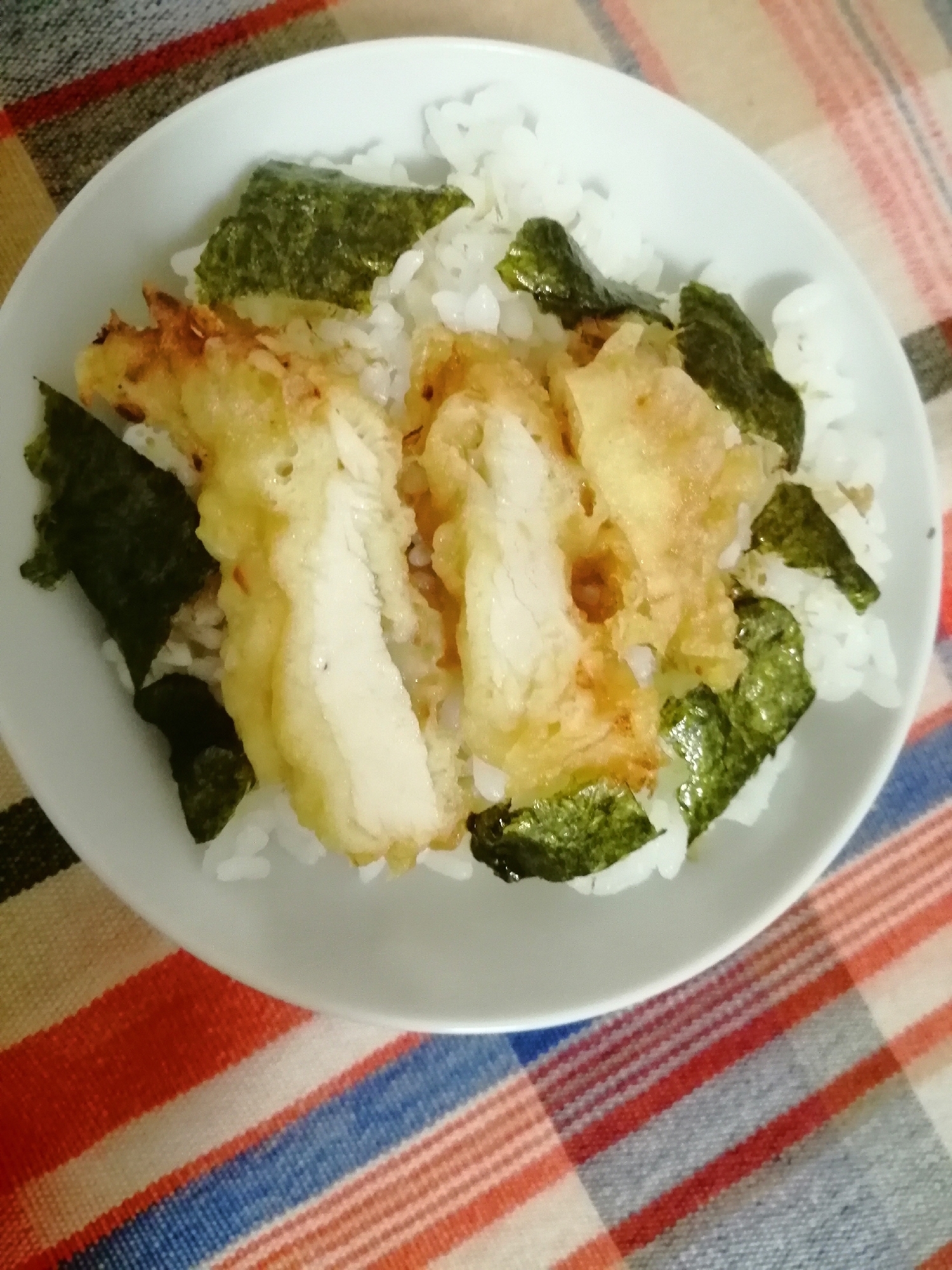 とり天と鰹節と海苔のつゆ丼