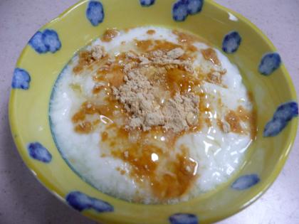 美肌レシピ！きな粉メープルかけヨーグルト