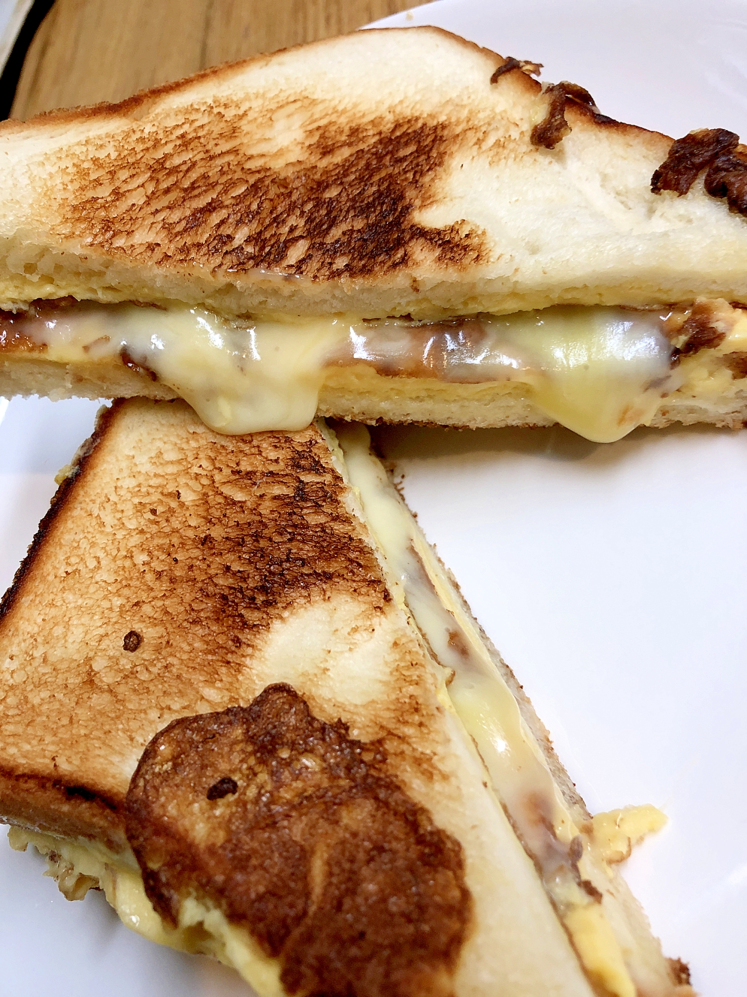 フライパンで簡単！チーズ卵サンド