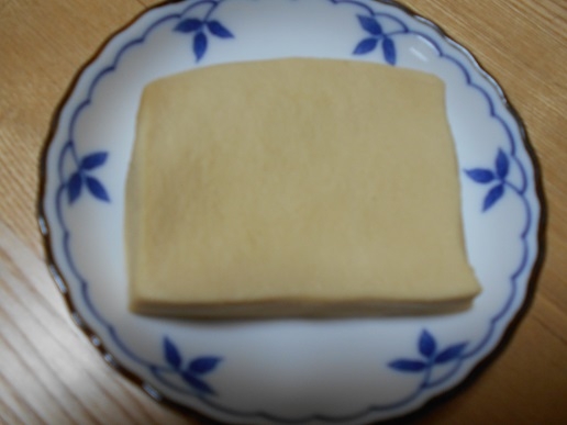 簡単に作ってとてもおいしくいただける高野豆腐煮