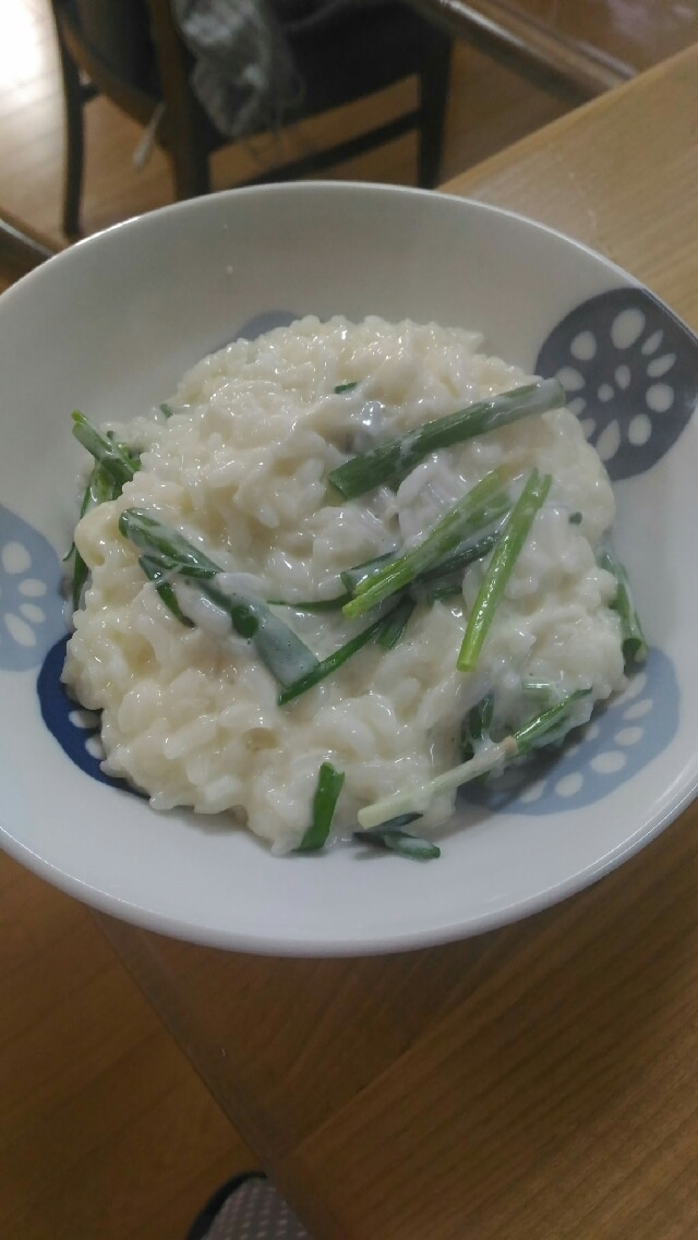 小ネギと帆立の牛乳リゾット レシピ・作り方 by よっちごはん 小ネギと帆立の牛乳リゾット レシピ・作り方 by よっちごはん
