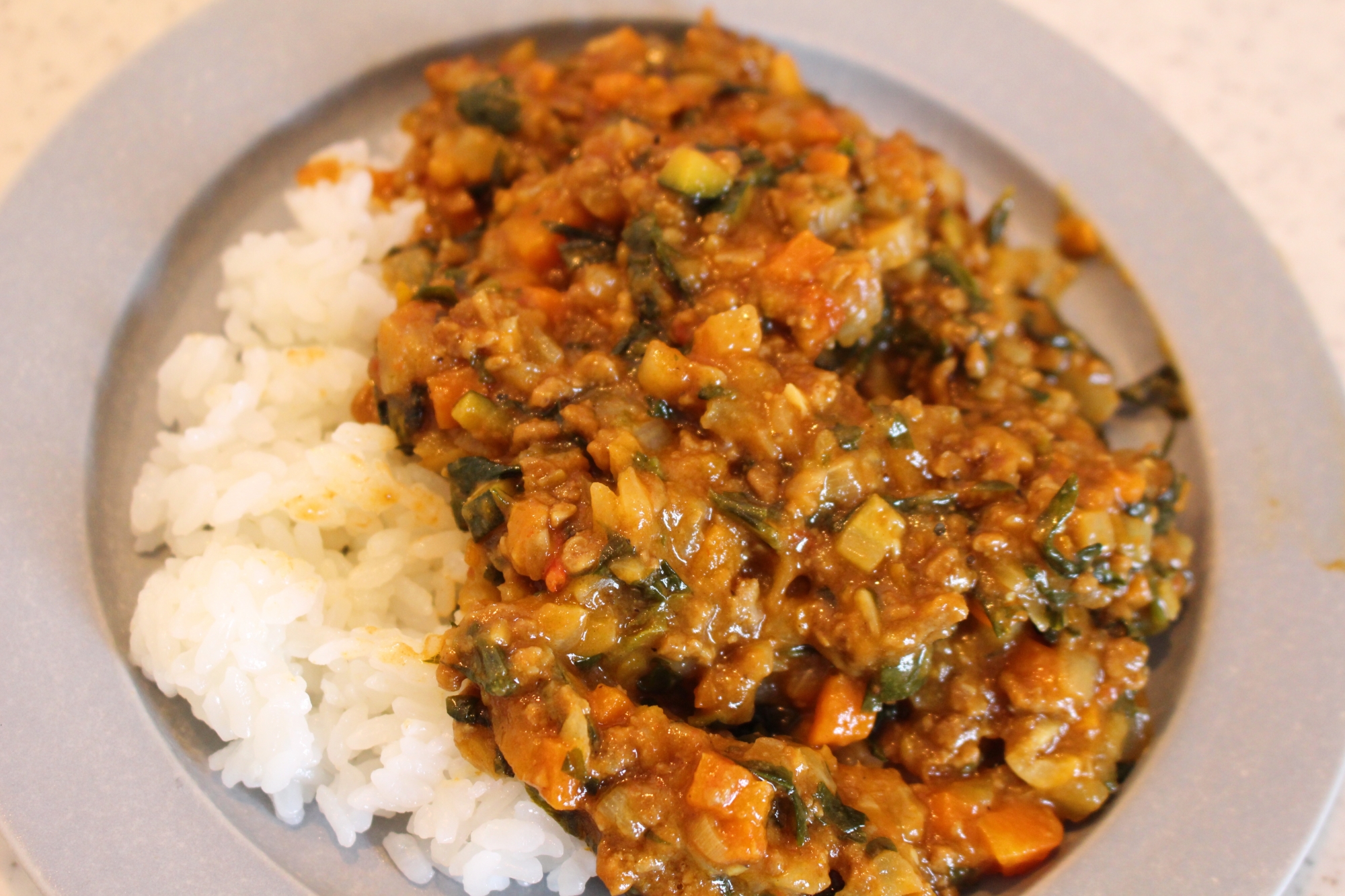 セロリたっぷりキーマカレー