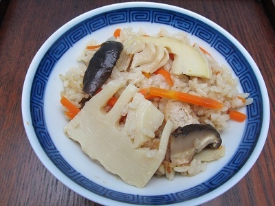 めんつゆで簡単に作ることが出来美味しく頂きました。
御馳走様でした。