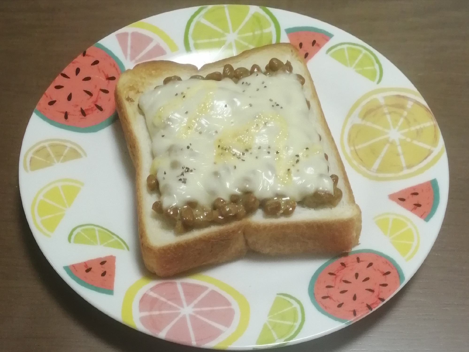 納豆焼き肉のたれトースト