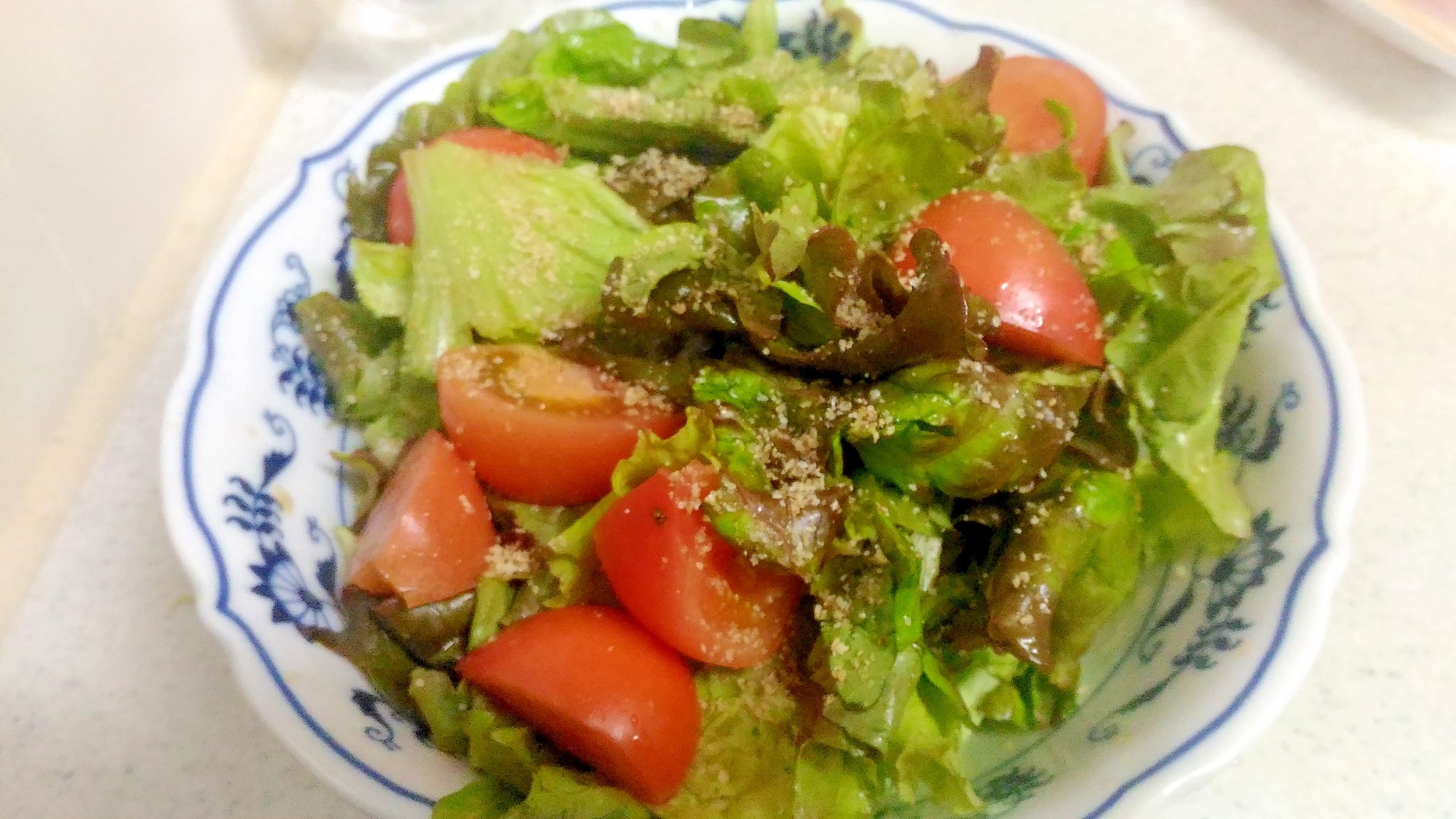 トマトとレタスの中華風サラダ レシピ・作り方 by ねあっっ - 楽天レシピ