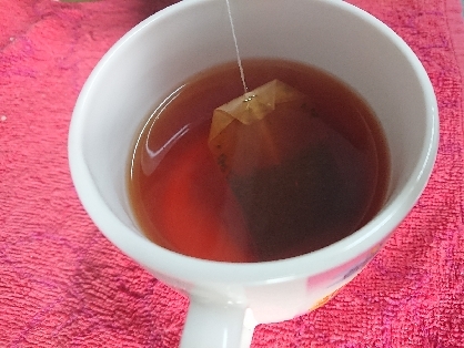 オレンジジュースでオレンジ紅茶