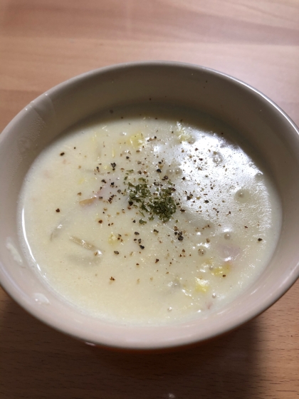 白菜と豆乳のとろとろスープ