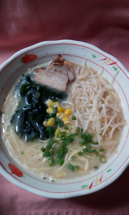 野菜とタンパク質が採れる健康ラーメン