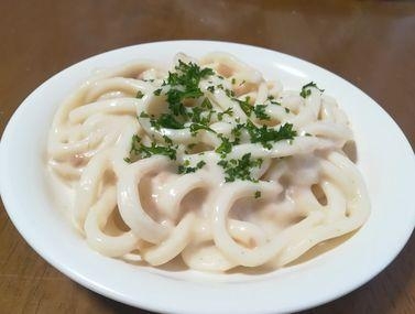 アンチョビクリームうどん