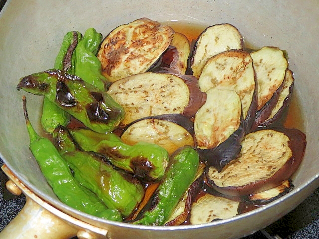 なすとししとうの焼き浸し