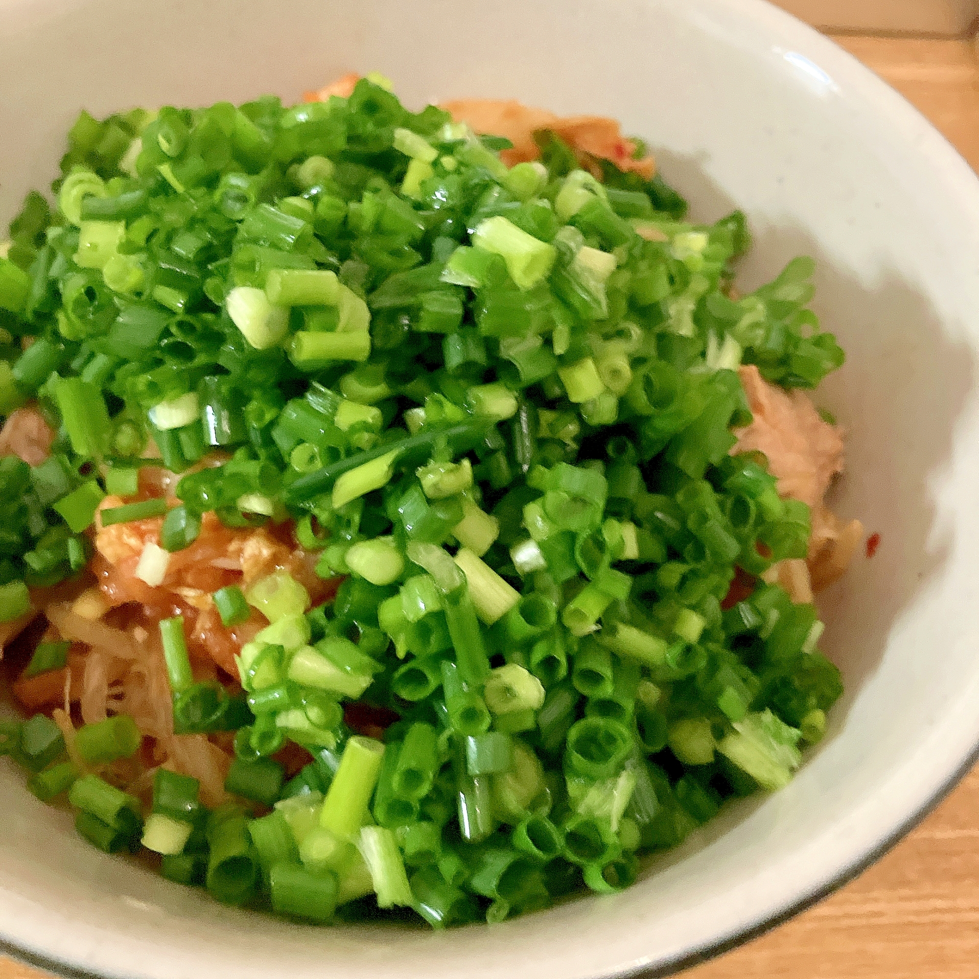 ネギまみれ！豆もやしとキムチの蒸し煮