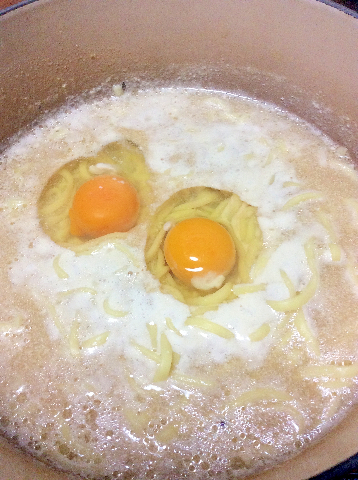 豆乳ひじき鍋スープで中華そば