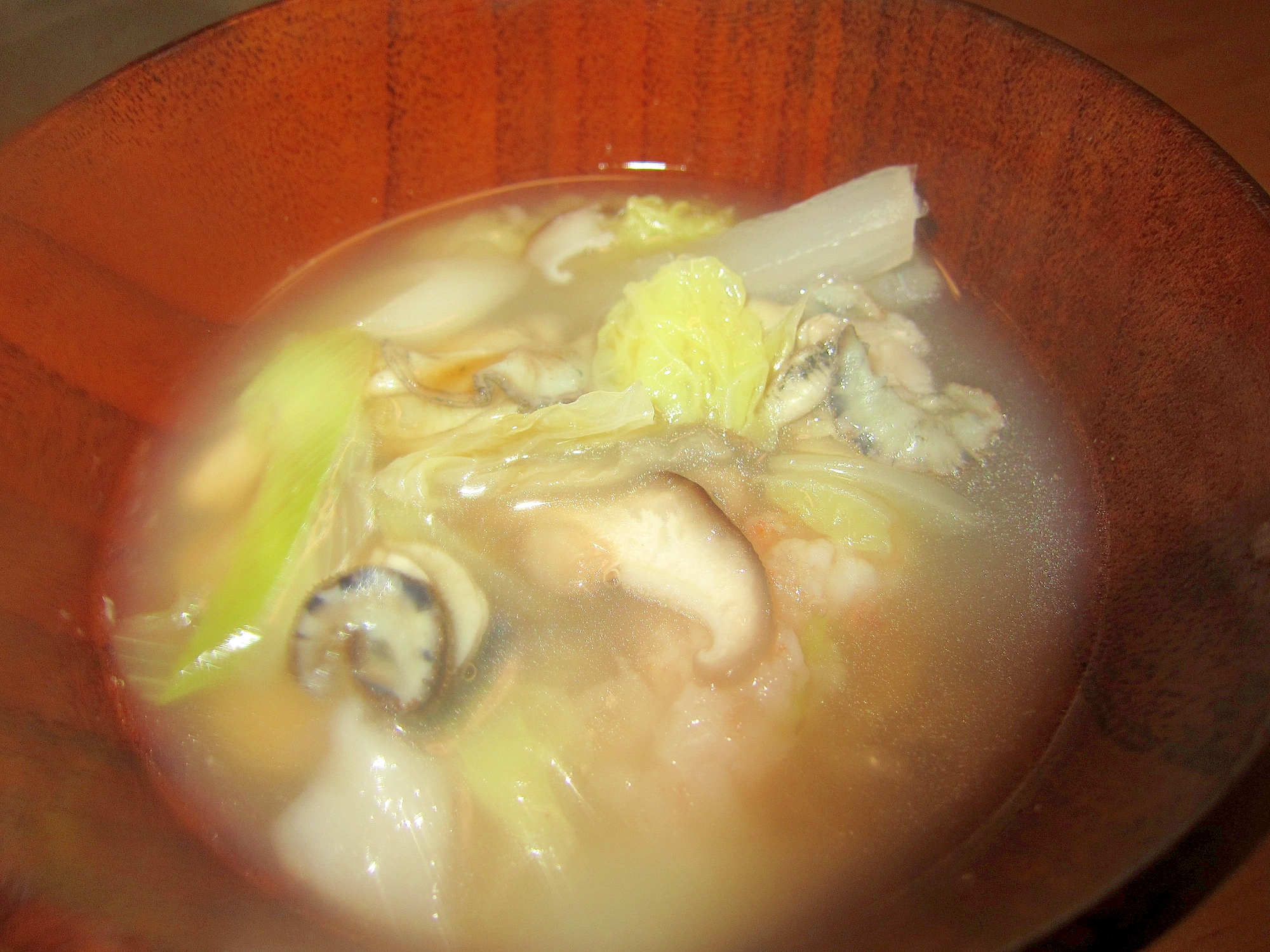 揚げ海老ギョーザのポン酢牡蠣スープ