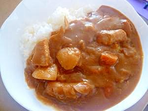 隠し味が決め手♪甘口カレーライス