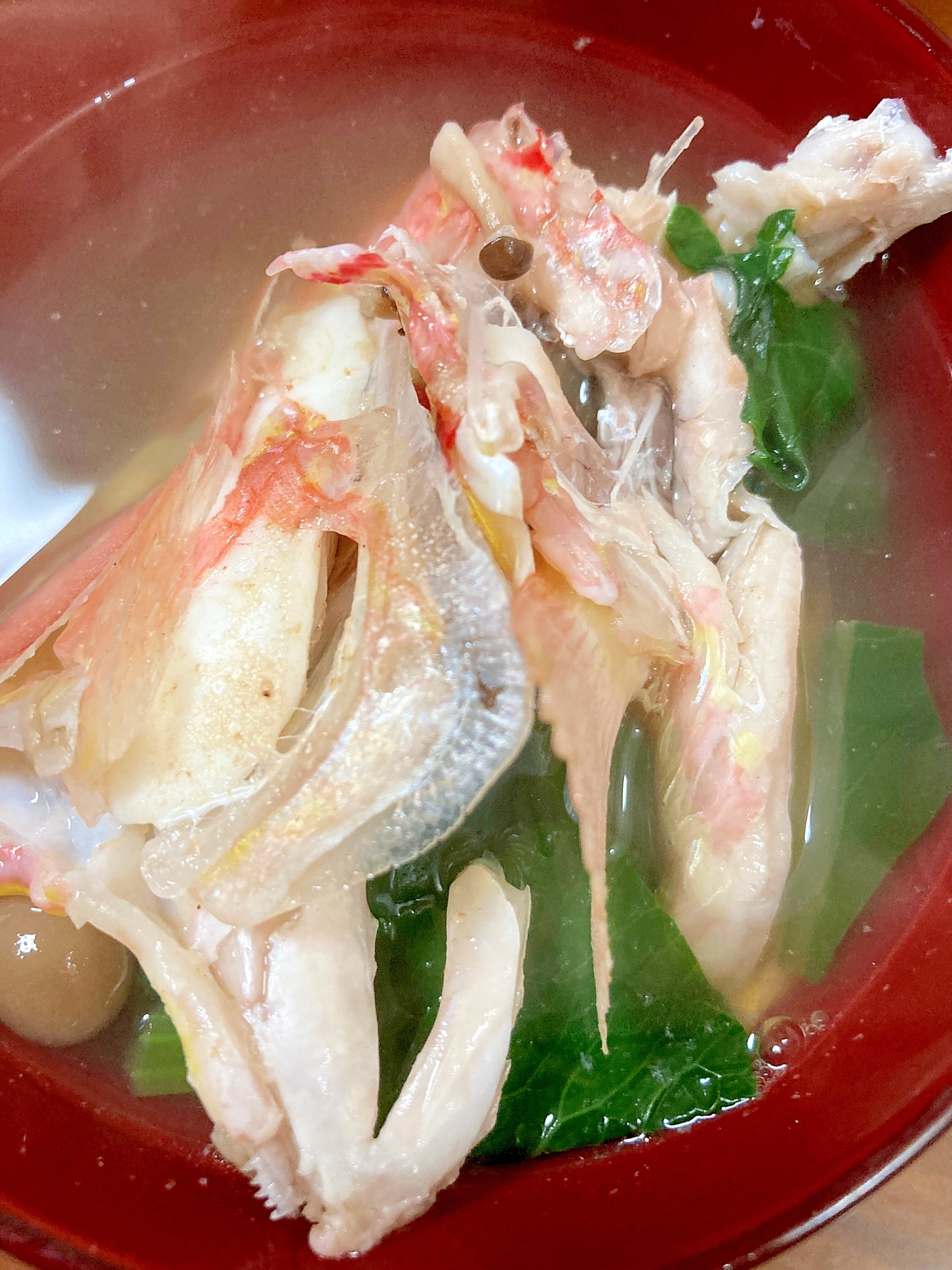 ヒラマサのアラで作るお吸い物 小松菜入り レシピ 作り方 By 水玉模様 楽天レシピ ヒラマサのアラで作るお吸い物 小松菜入り レシピ 作り方 By 水玉模様 楽天レシピ