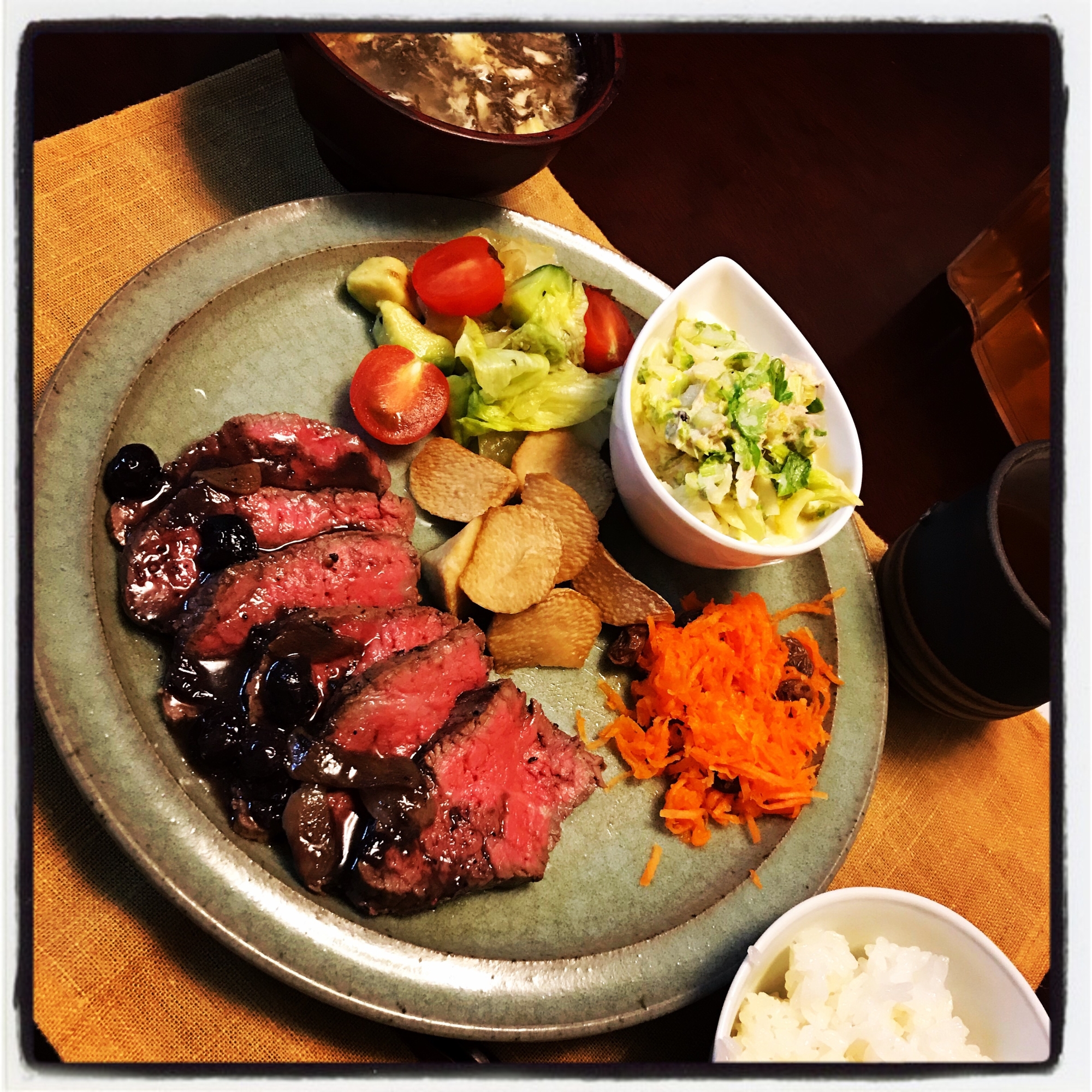 焼いた後は放置するだけ!ローストビーフ