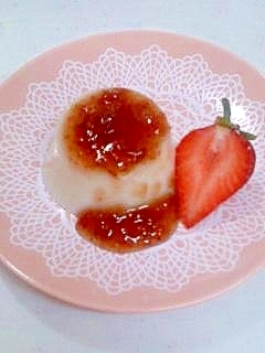 いちごソースのブラマンジェ