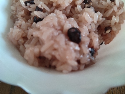 白米と缶詰の赤飯