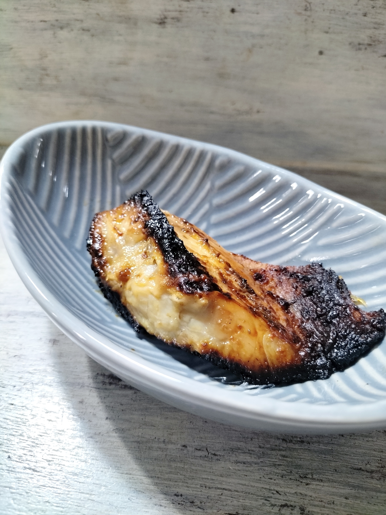 麹味噌漬けの鰆（グリル焼きで）