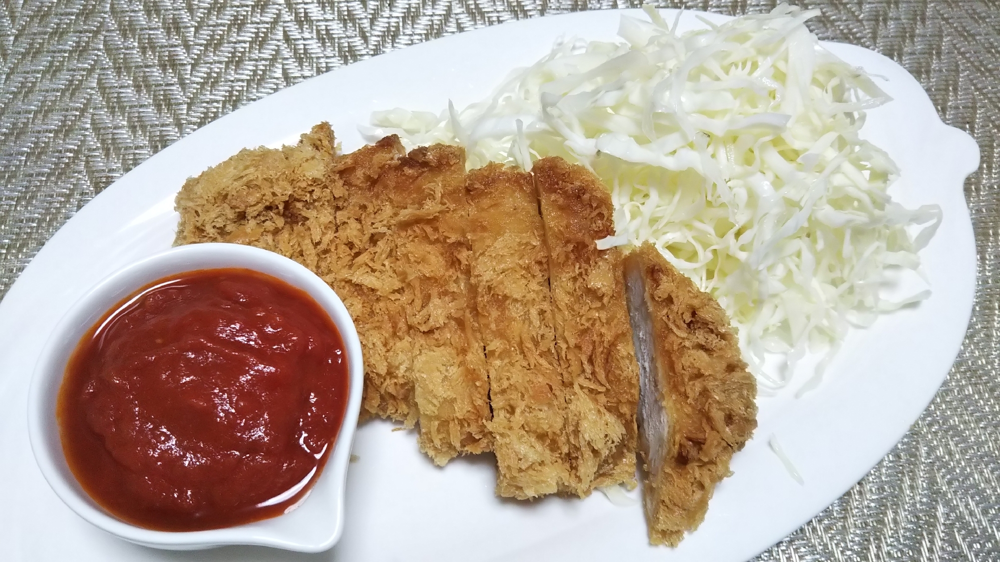 ロースカツとさっぱりトマトカレーソース☆