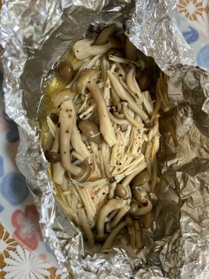 鮭とぶなしめじのホイル焼き レシピ 作り方 By Kimuキッチン O 楽天レシピ 鮭とぶなしめじのホイル焼き レシピ 作り方 By Kimuキッチン O 楽天レシピ