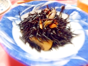 ひじきと椎茸の煮物