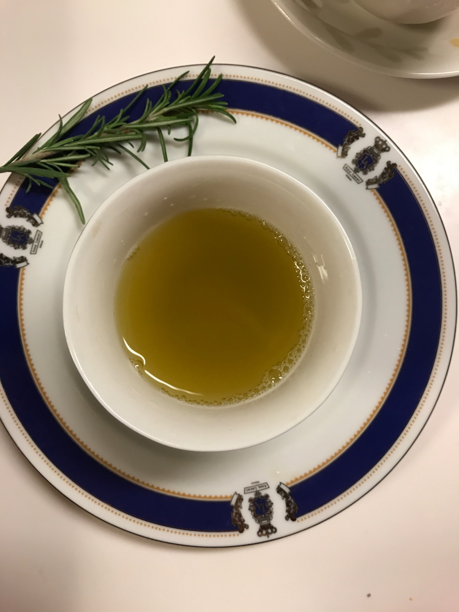 ハーブティー ローズマリー緑茶 レシピ 作り方 By 楽天レシピ