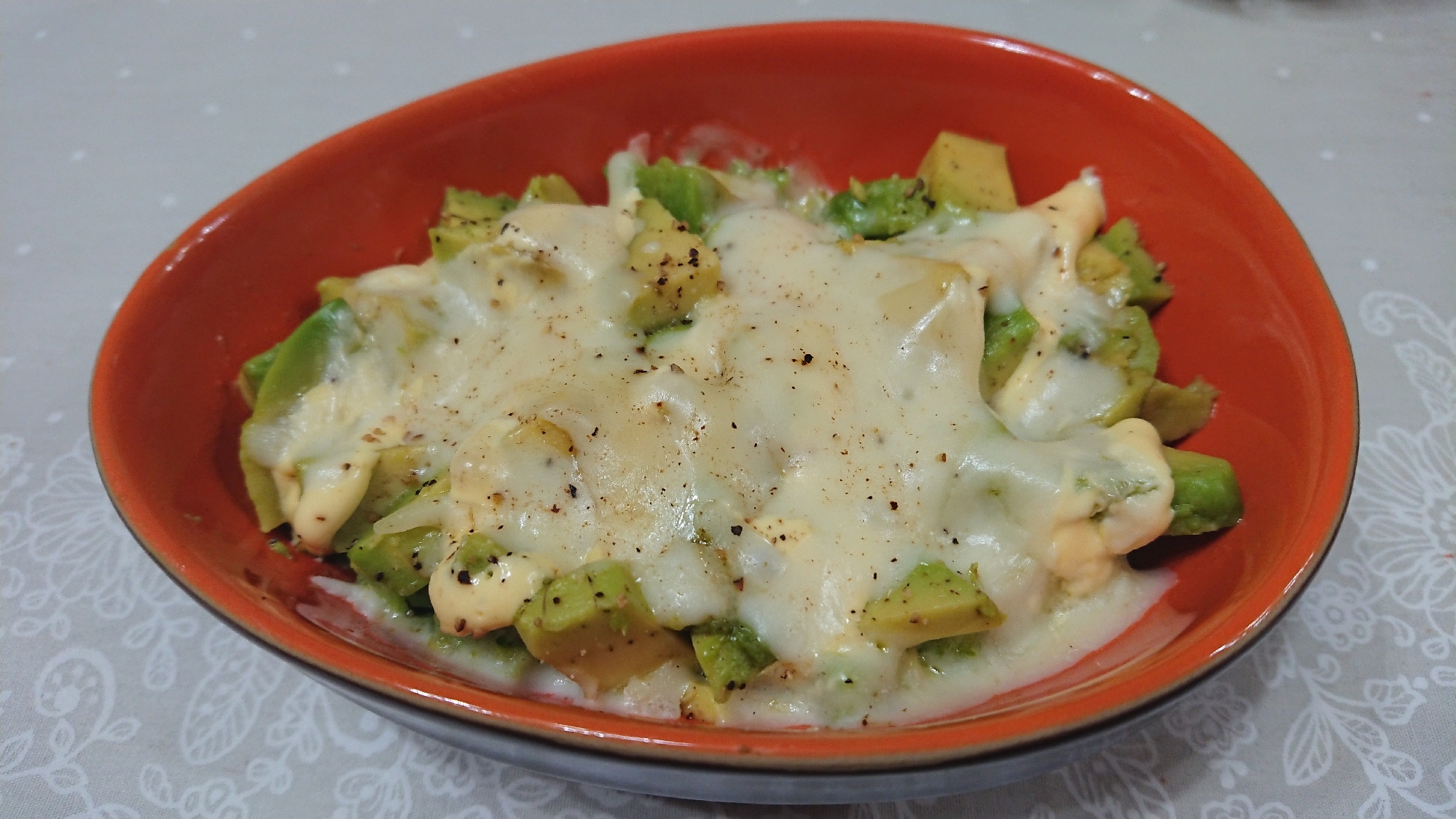 レンジで簡単 アボカドチーズのホットサラダ レシピ 作り方 By ストック 楽天レシピ