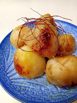 焼き里芋のごま甘煮