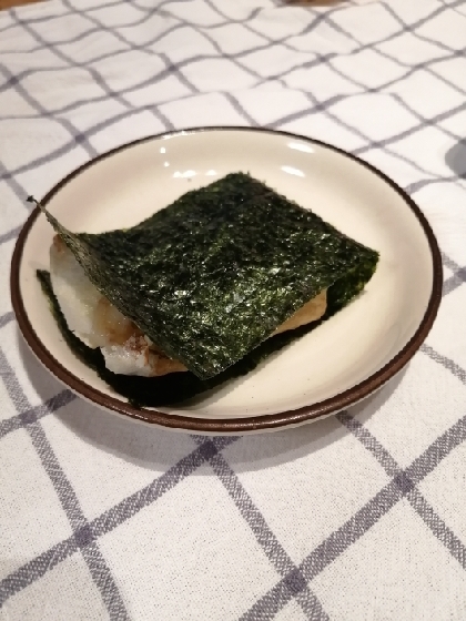 醤油とのりがよく合いますね☆この味付け落ち着きます♪