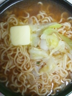 おいしい♪インスタントラーメン♪味噌味