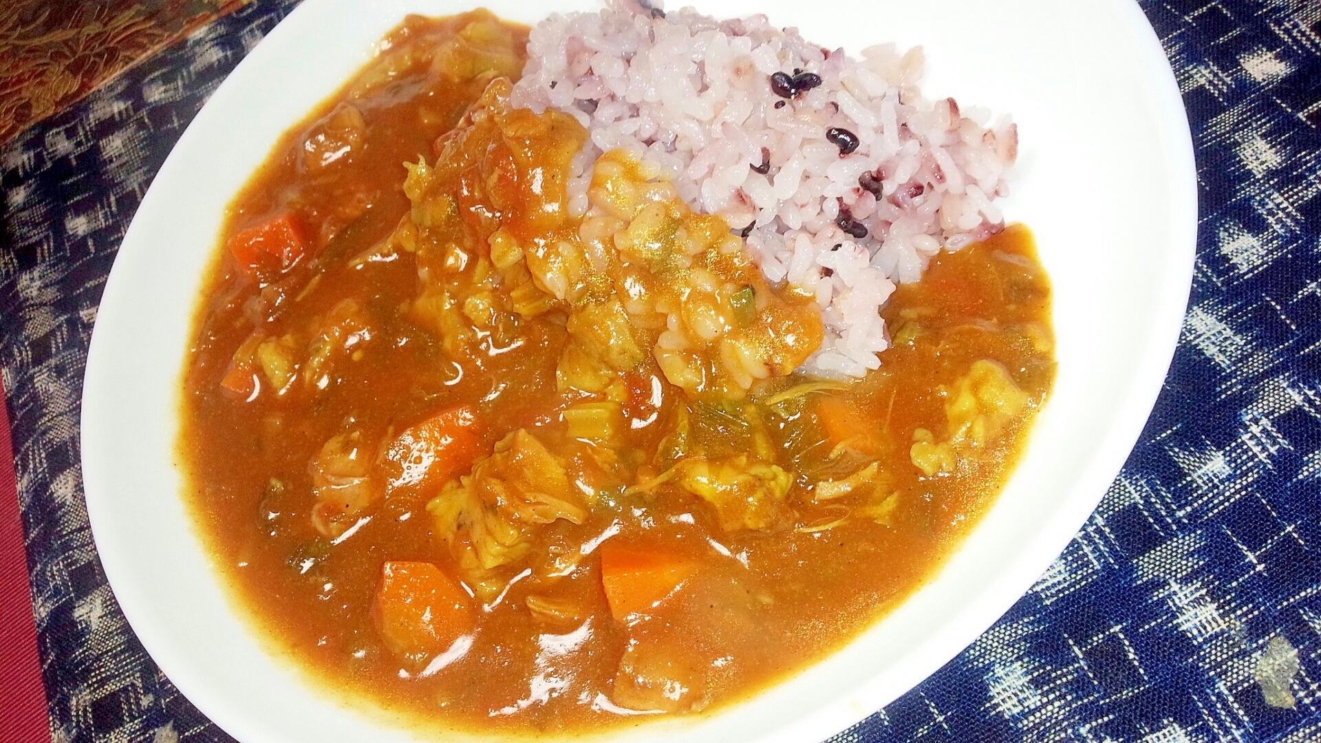 セロリの葉消費 豚すね肉の濃厚カレー