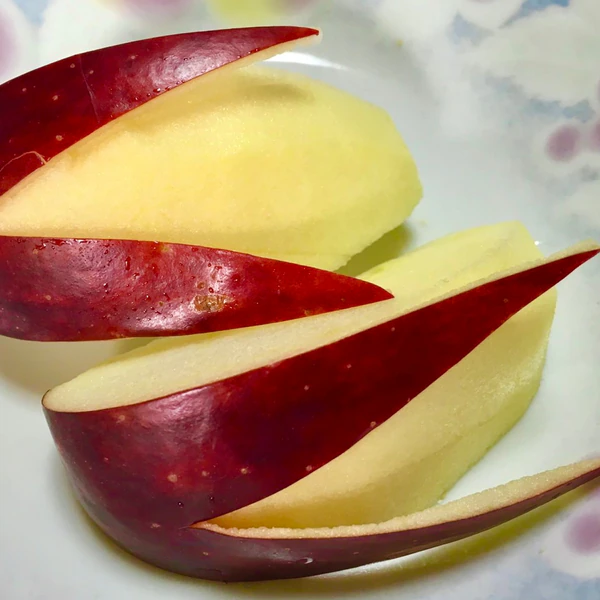 図解 りんごのうさぎの切り方 レシピ 作り方 By みーたんたん 楽天レシピ 図解 りんごのうさぎの切り方 レシピ 作り方 By みーたんたん 楽天レシピ