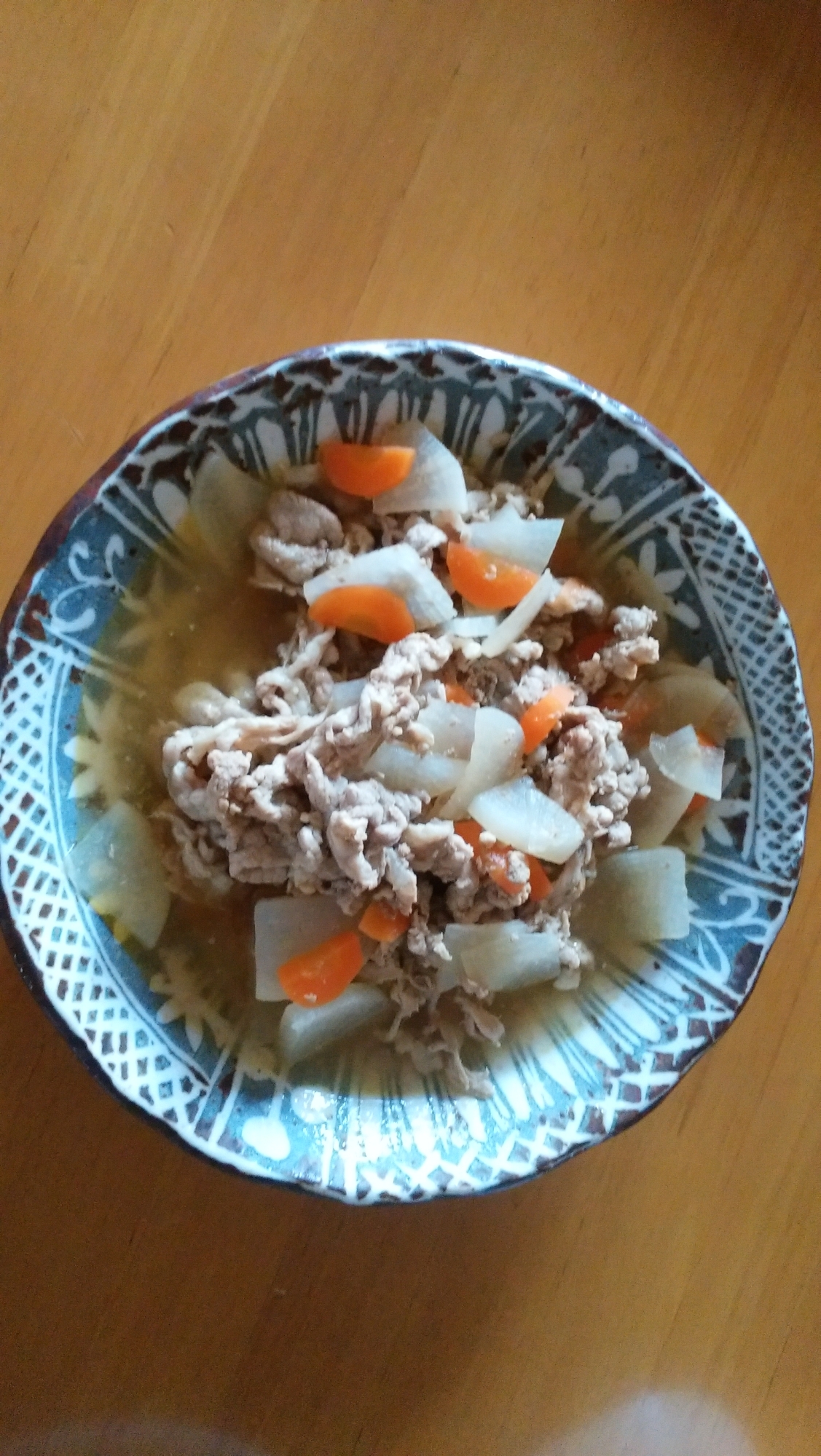 豚肉と根菜のカレーコンソメ煮