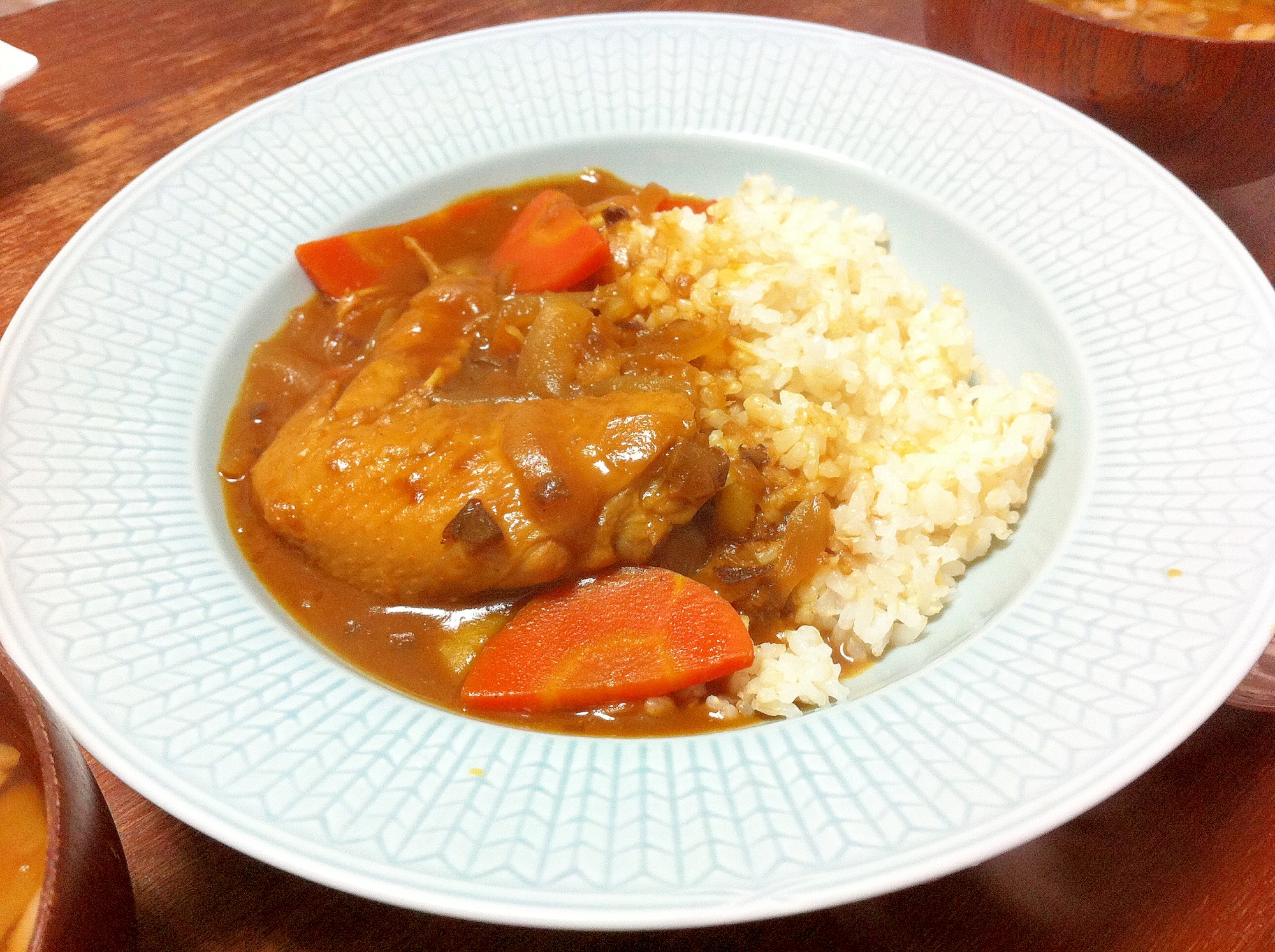 ♦プルーンで甘酸っぱく♦手羽先カレー